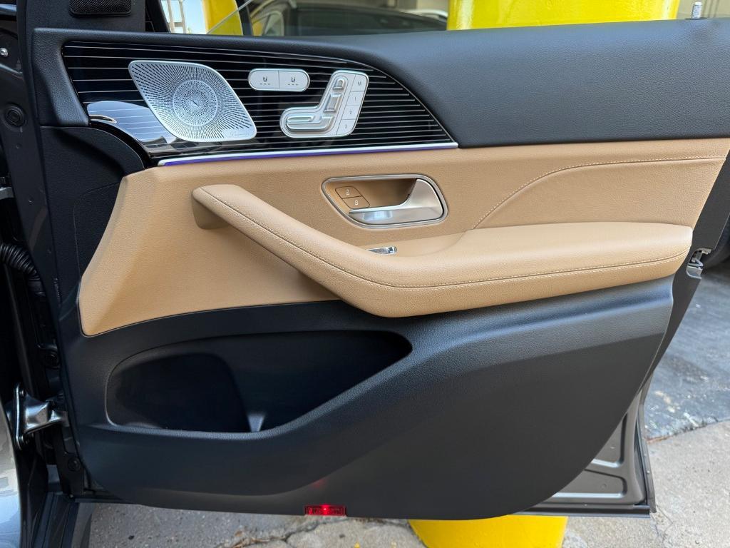 new 2026 Mercedes-Benz GLE 450 car, priced at $83,620