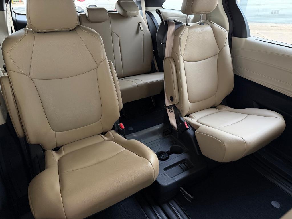 used 2021 Toyota Sienna car, priced at $33,880