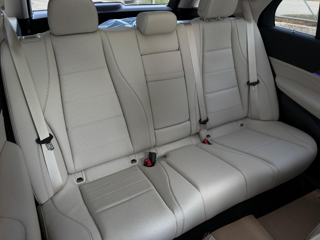 new 2026 Mercedes-Benz GLE 450 car, priced at $79,645