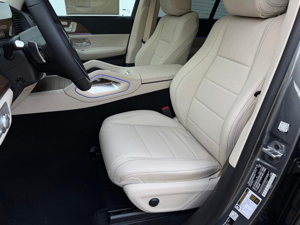 new 2026 Mercedes-Benz GLE 450 car, priced at $79,645
