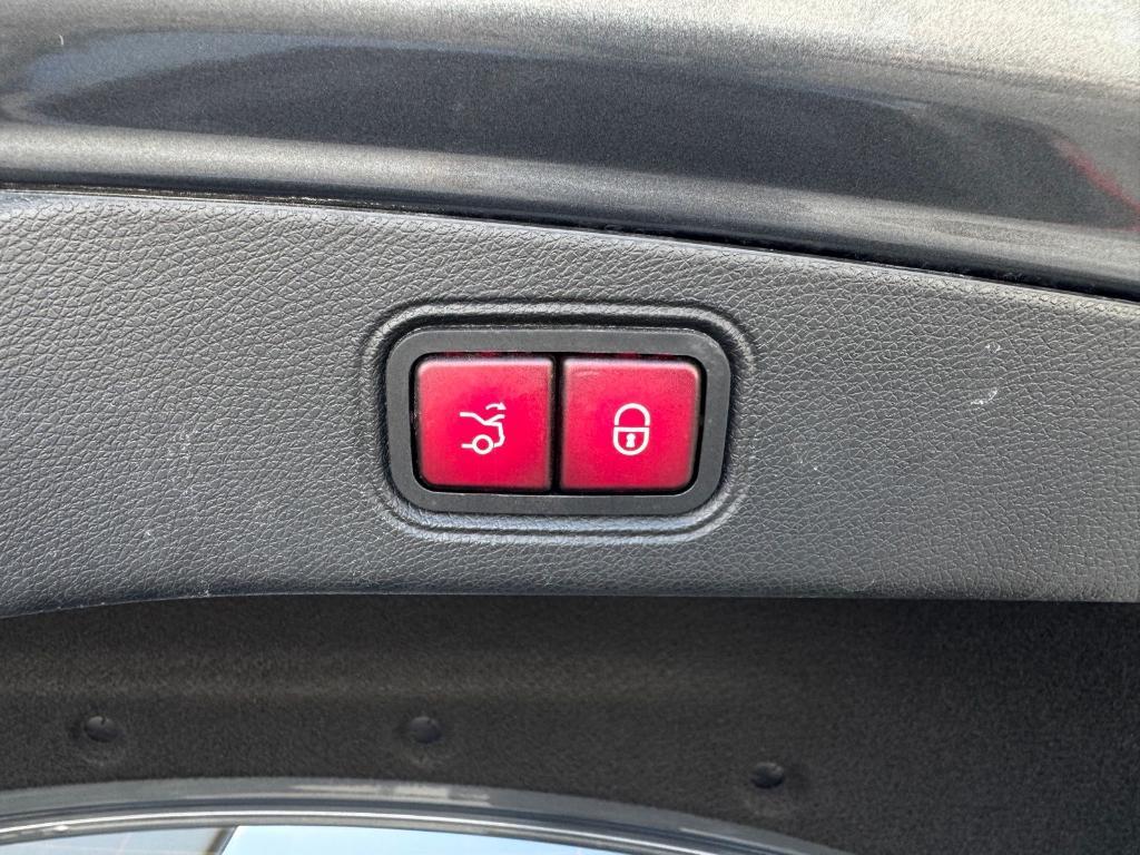 used 2018 Mercedes-Benz E-Class car, priced at $22,880