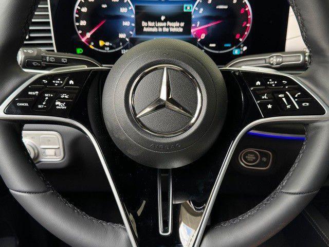new 2025 Mercedes-Benz GLS 450 car, priced at $91,945