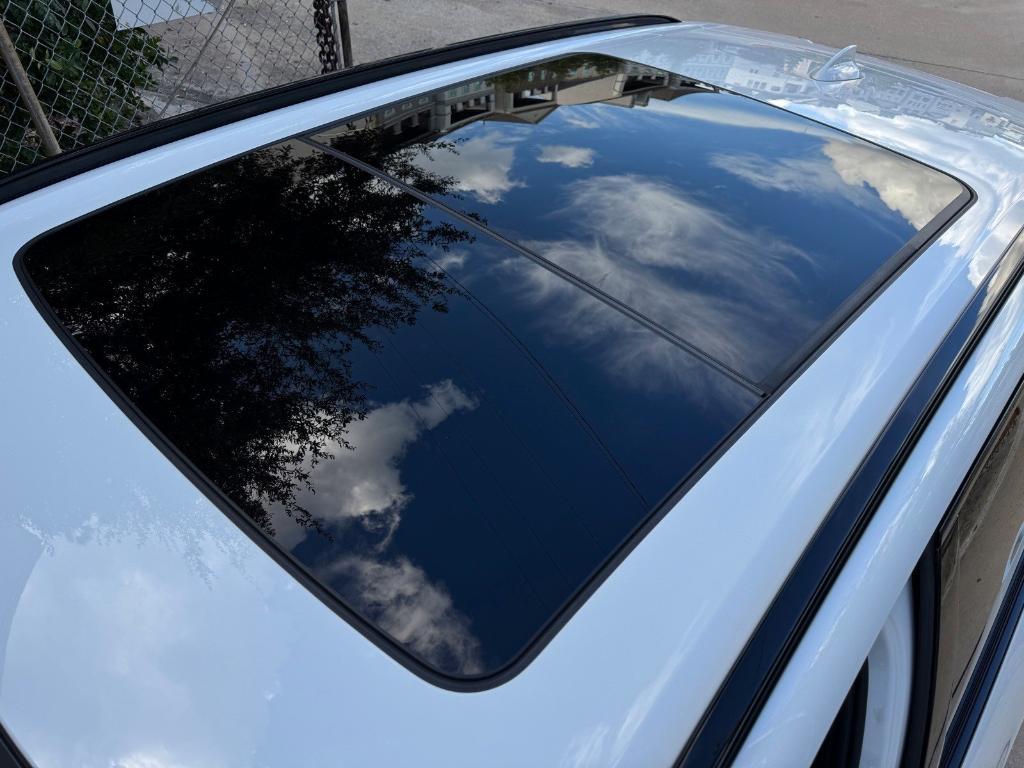 used 2022 BMW X5 car, priced at $34,880