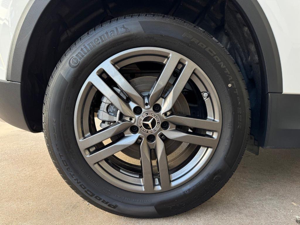 new 2025 Mercedes-Benz GLA 250 car, priced at $44,610