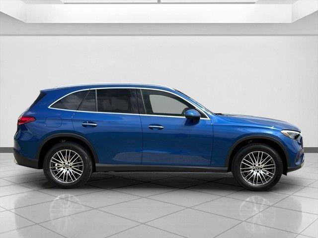 new 2025 Mercedes-Benz GLC 300 car, priced at $51,785