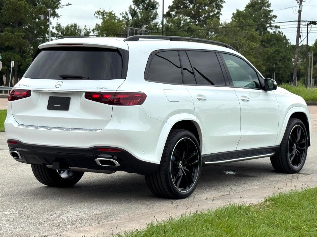 new 2025 Mercedes-Benz GLS 450 car, priced at $103,345