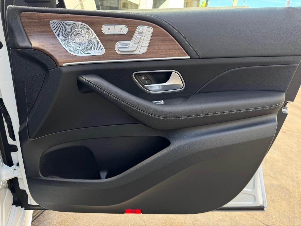 new 2026 Mercedes-Benz GLE 350 car, priced at $77,750