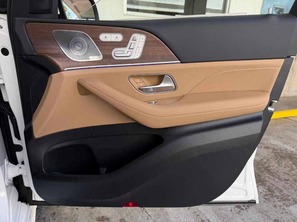 new 2026 Mercedes-Benz GLE 350 car, priced at $74,300