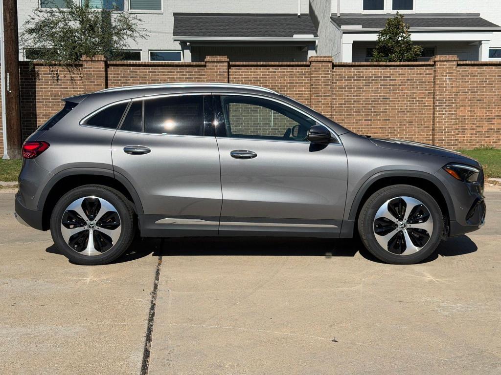 used 2025 Mercedes-Benz GLA 250 car, priced at $38,880
