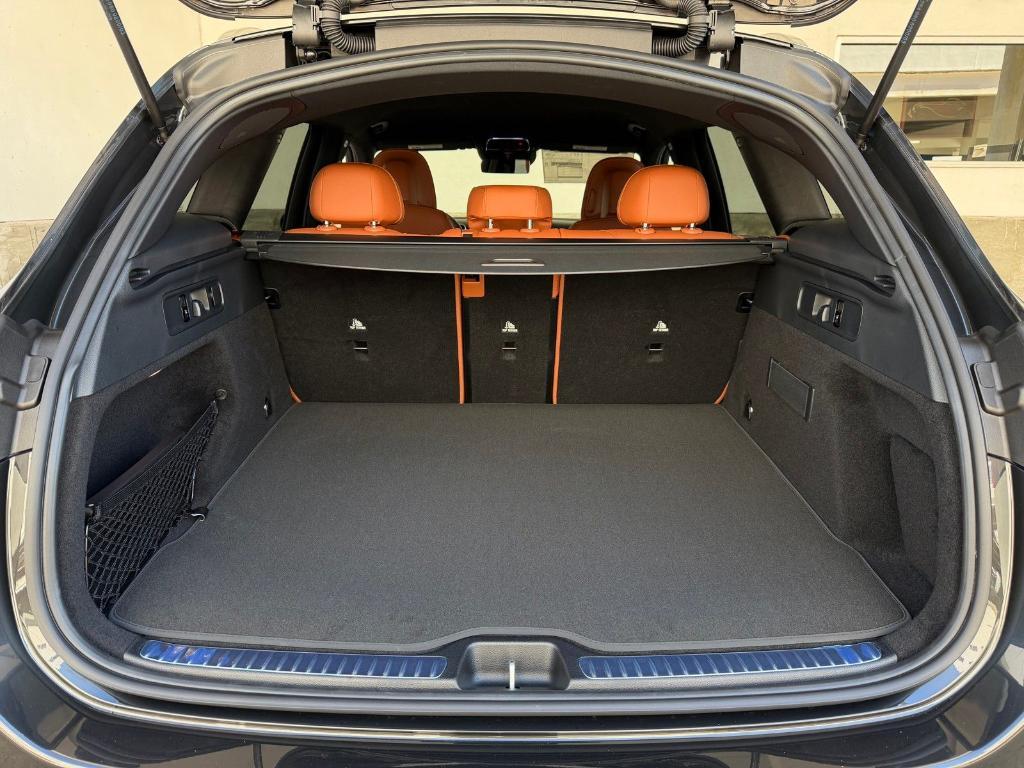 new 2026 Mercedes-Benz GLC 300 car, priced at $54,460