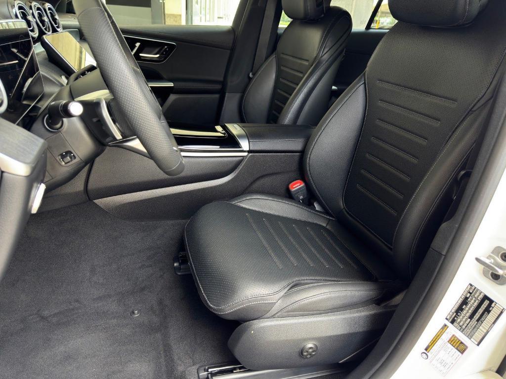 new 2025 Mercedes-Benz GLC 300 car, priced at $56,335