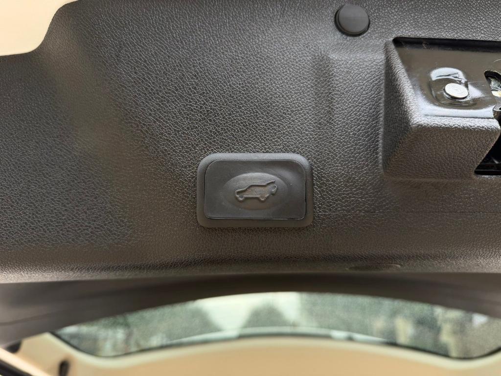 used 2015 GMC Acadia car, priced at $10,440