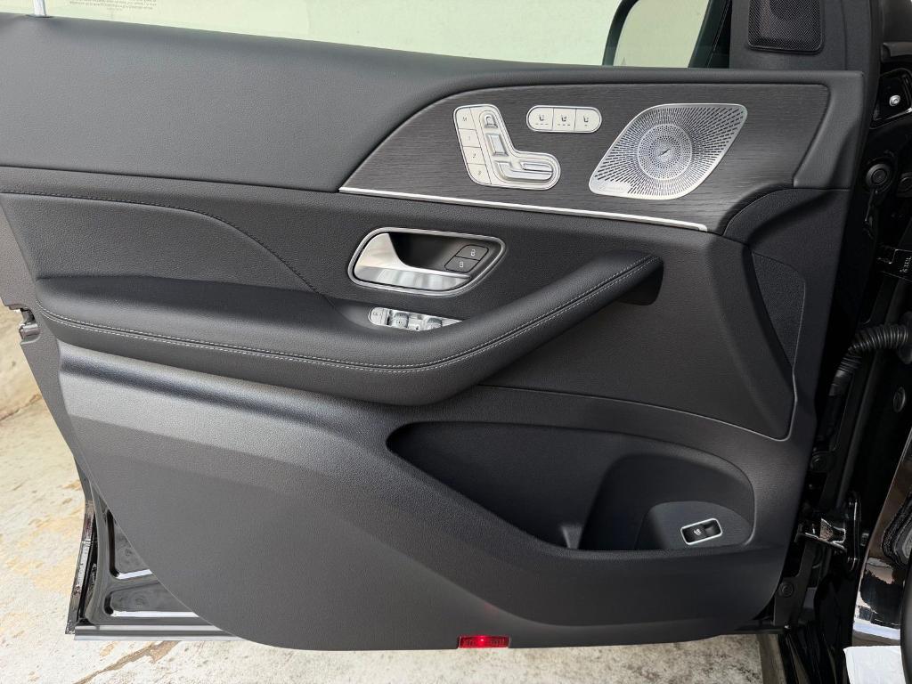 new 2026 Mercedes-Benz GLE 580 car, priced at $94,480