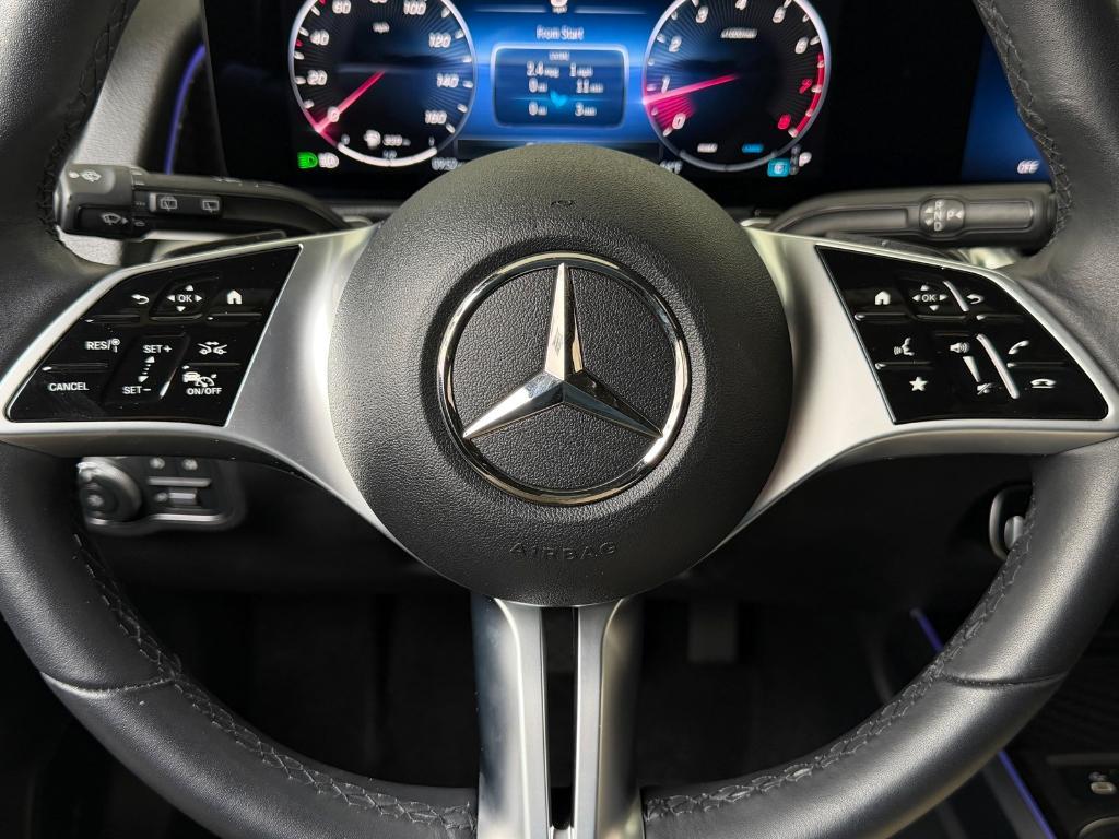 used 2024 Mercedes-Benz GLB 250 car, priced at $37,880