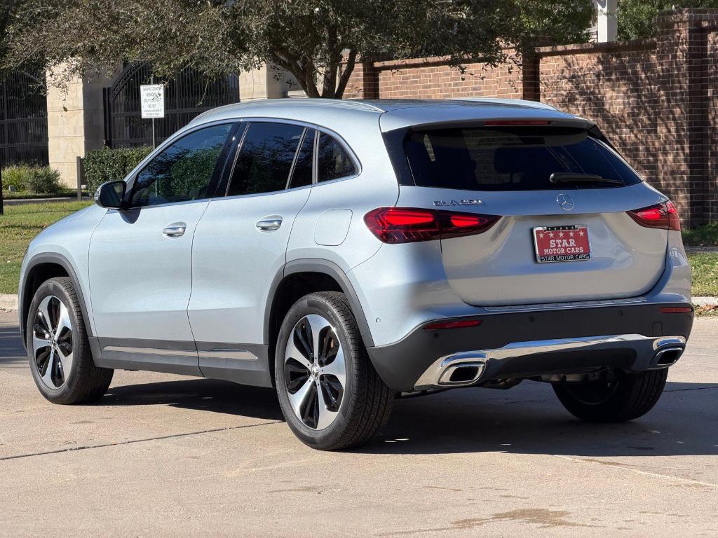used 2025 Mercedes-Benz GLA 250 car, priced at $37,880
