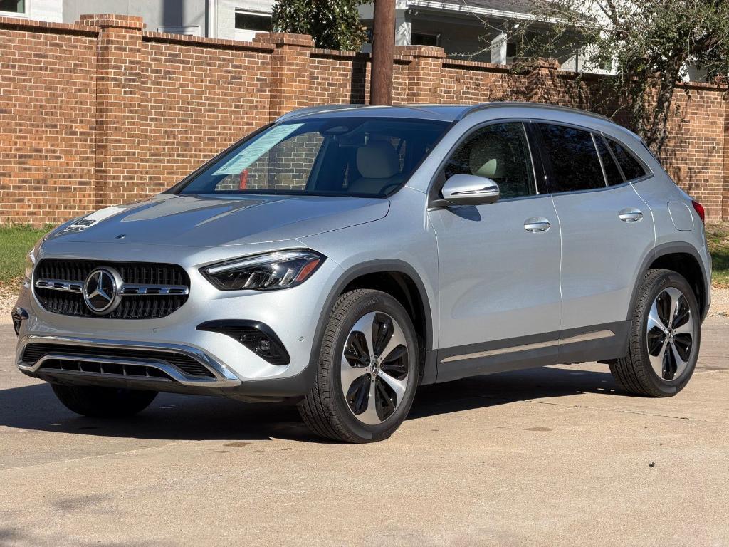 used 2025 Mercedes-Benz GLA 250 car, priced at $37,880