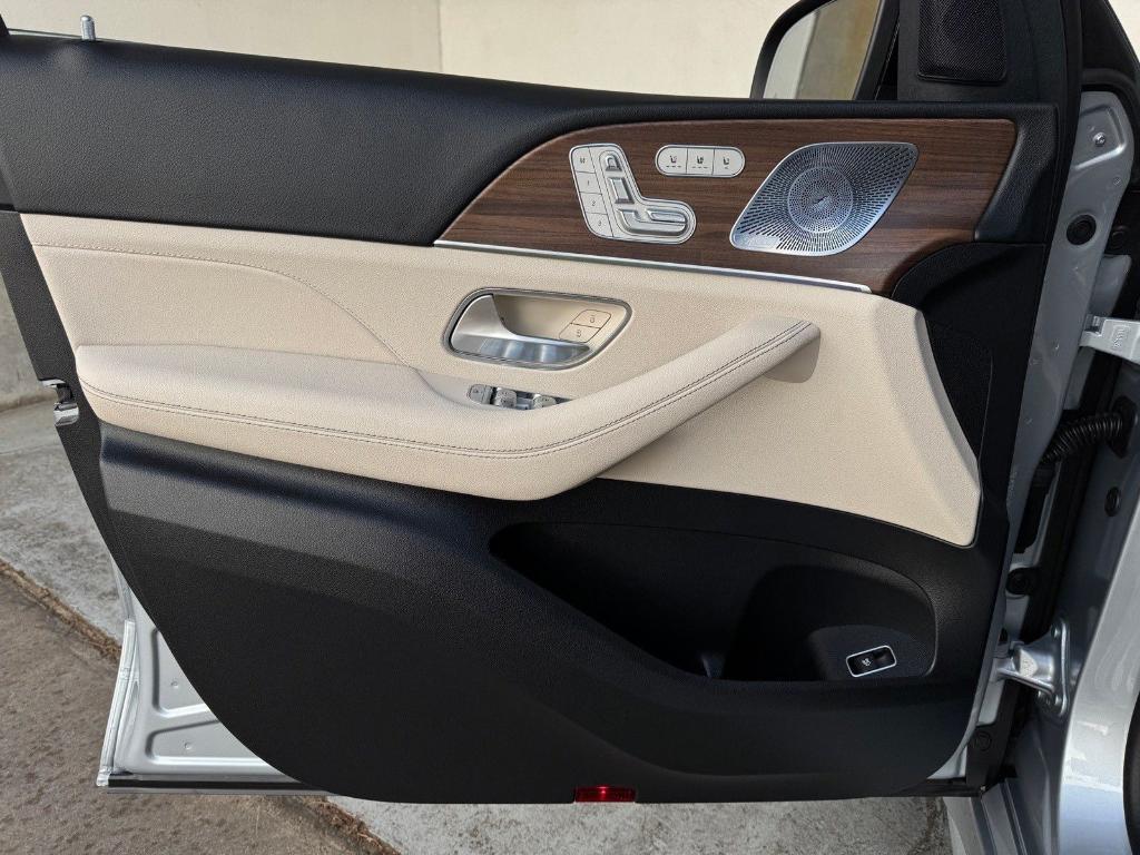 new 2026 Mercedes-Benz GLE 350 car, priced at $75,750