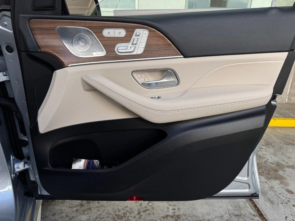 new 2026 Mercedes-Benz GLE 350 car, priced at $75,750