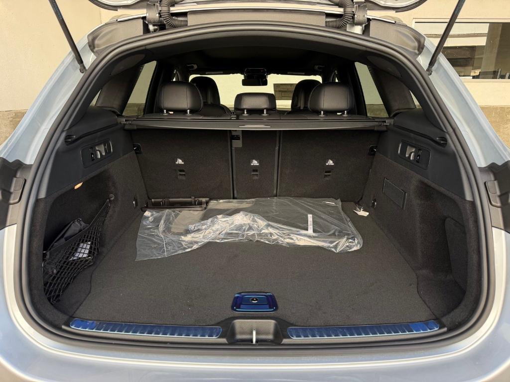 new 2026 Mercedes-Benz GLC 300 car, priced at $53,805