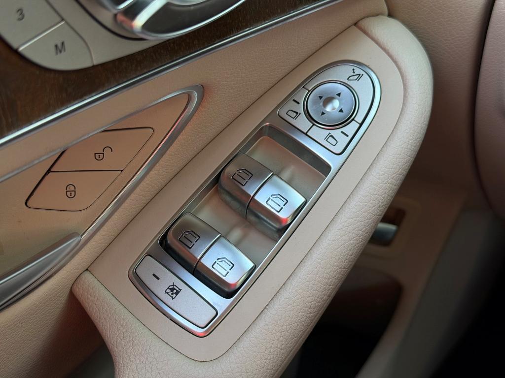 used 2019 Mercedes-Benz GLC 300 car, priced at $19,880