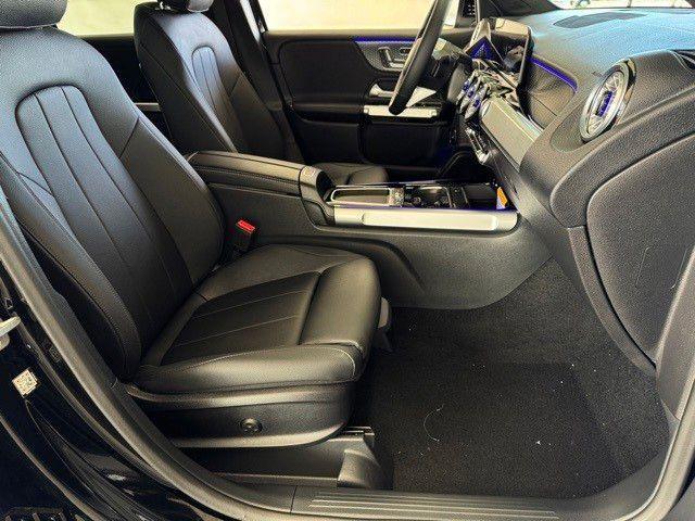 new 2025 Mercedes-Benz GLB 250 car, priced at $47,145