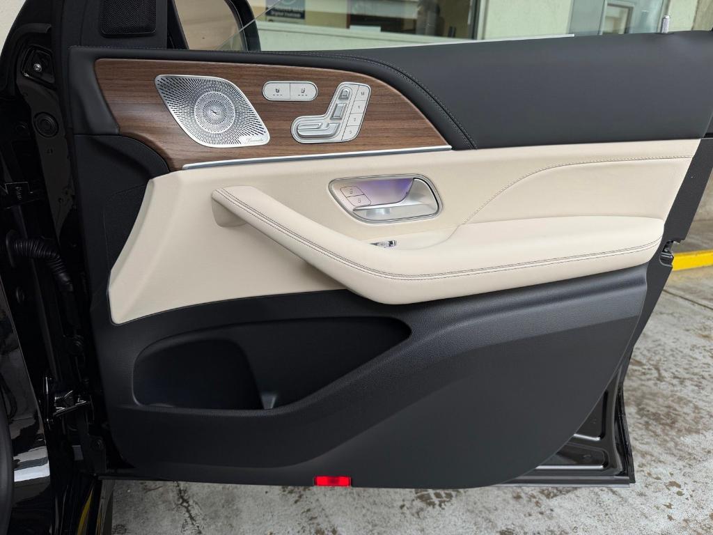 new 2026 Mercedes-Benz AMG GLE 53 car, priced at $104,605