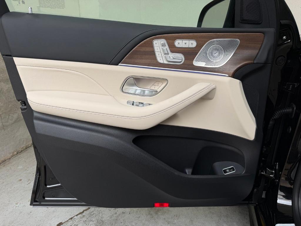 new 2026 Mercedes-Benz AMG GLE 53 car, priced at $104,605