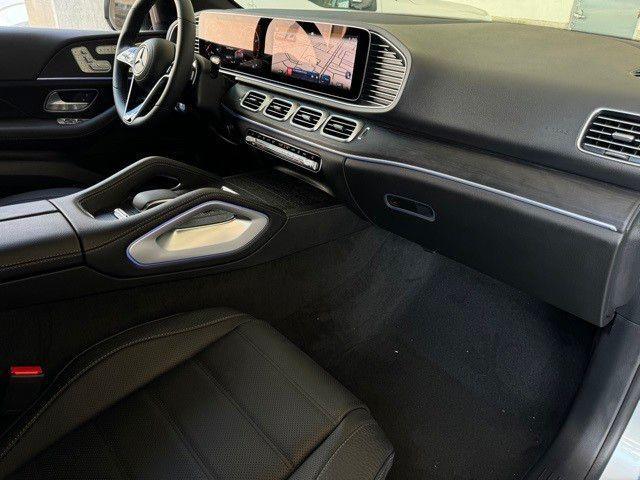 new 2025 Mercedes-Benz GLE 580 car, priced at $86,988
