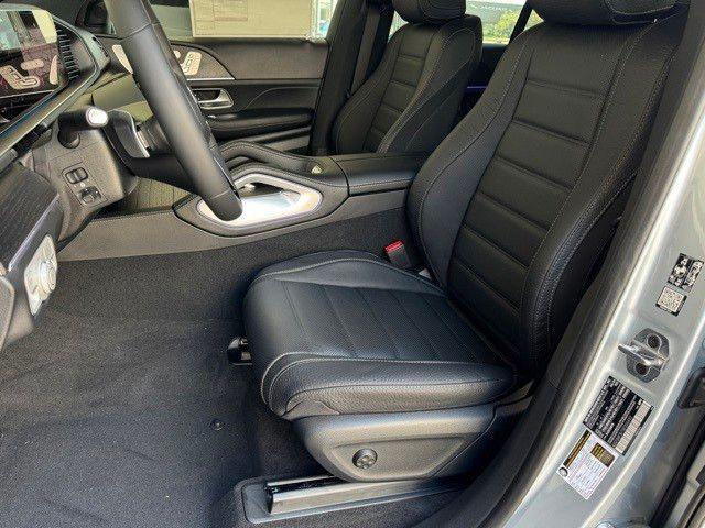 new 2025 Mercedes-Benz GLE 580 car, priced at $86,988