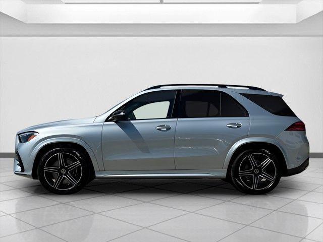 new 2025 Mercedes-Benz GLE 580 car, priced at $86,988