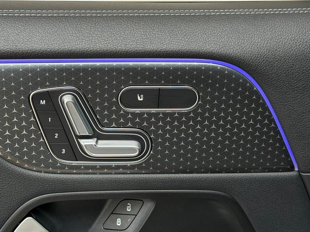 new 2026 Mercedes-Benz GLA 250 car, priced at $47,795