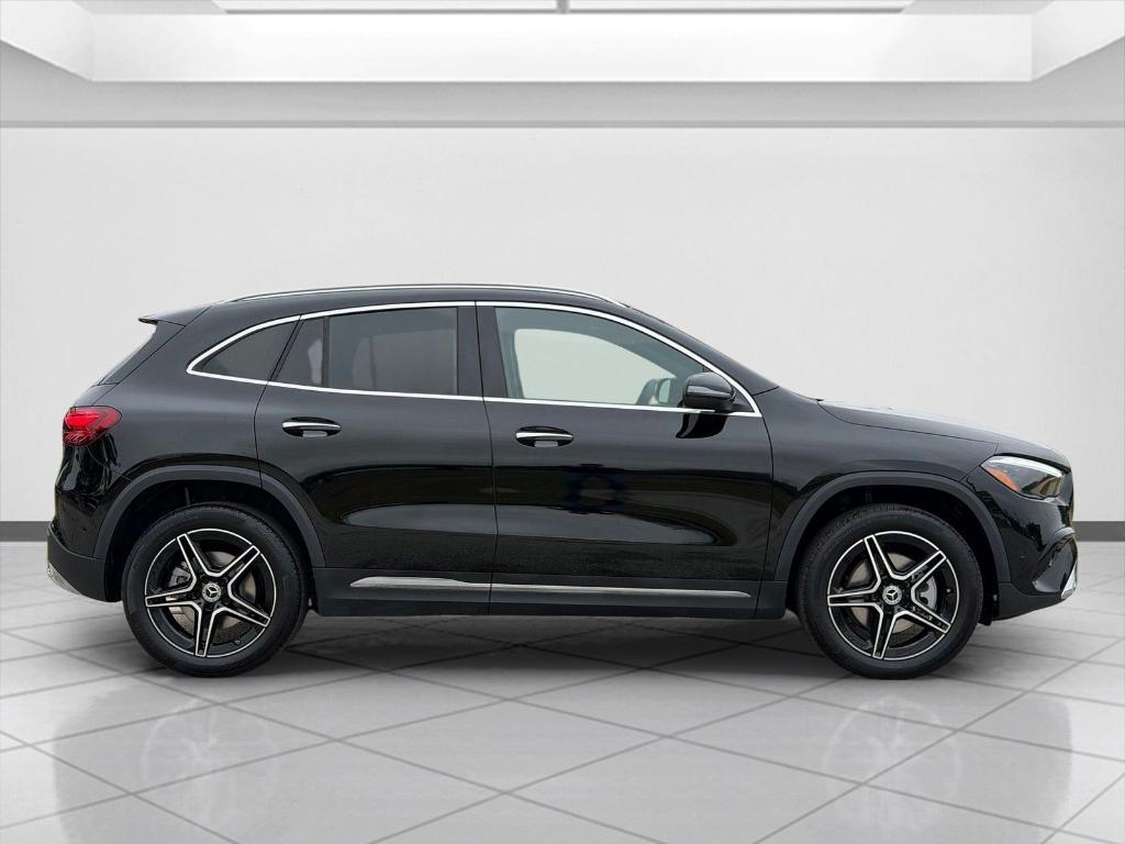 new 2026 Mercedes-Benz GLA 250 car, priced at $47,795