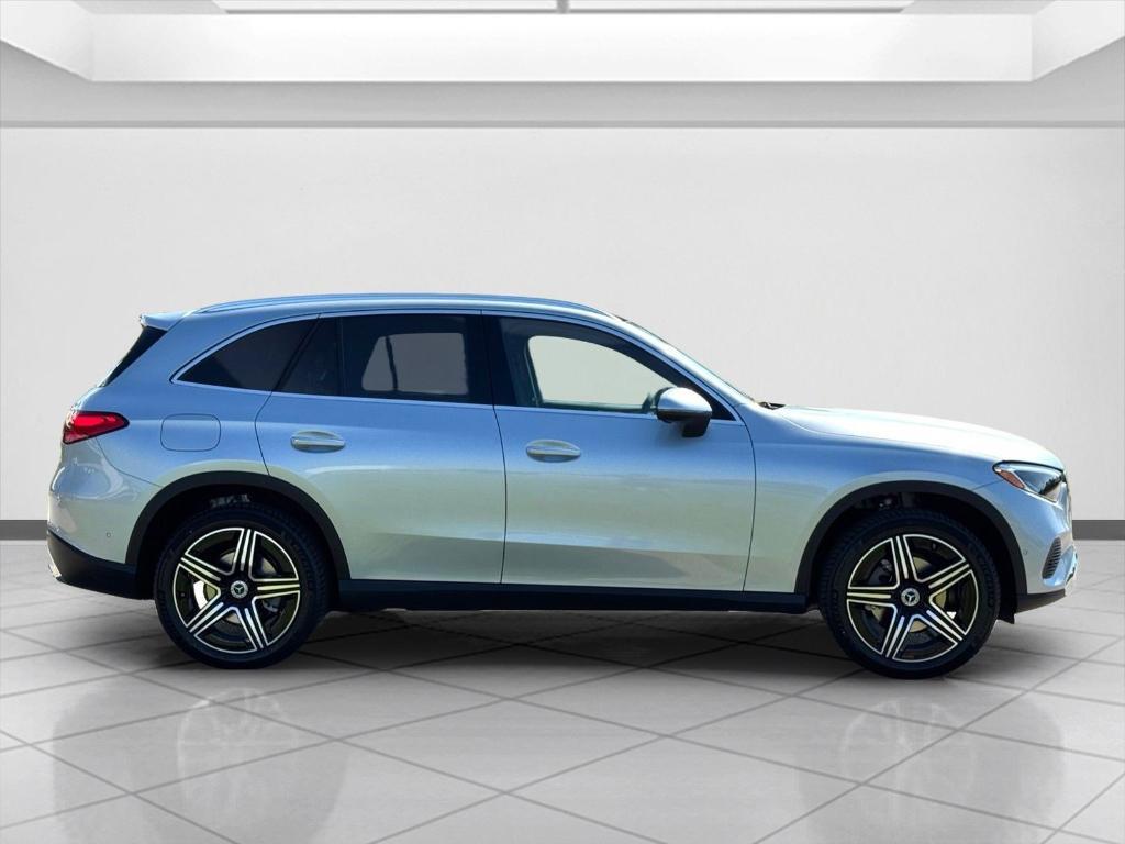 new 2026 Mercedes-Benz GLC 300 car, priced at $55,985
