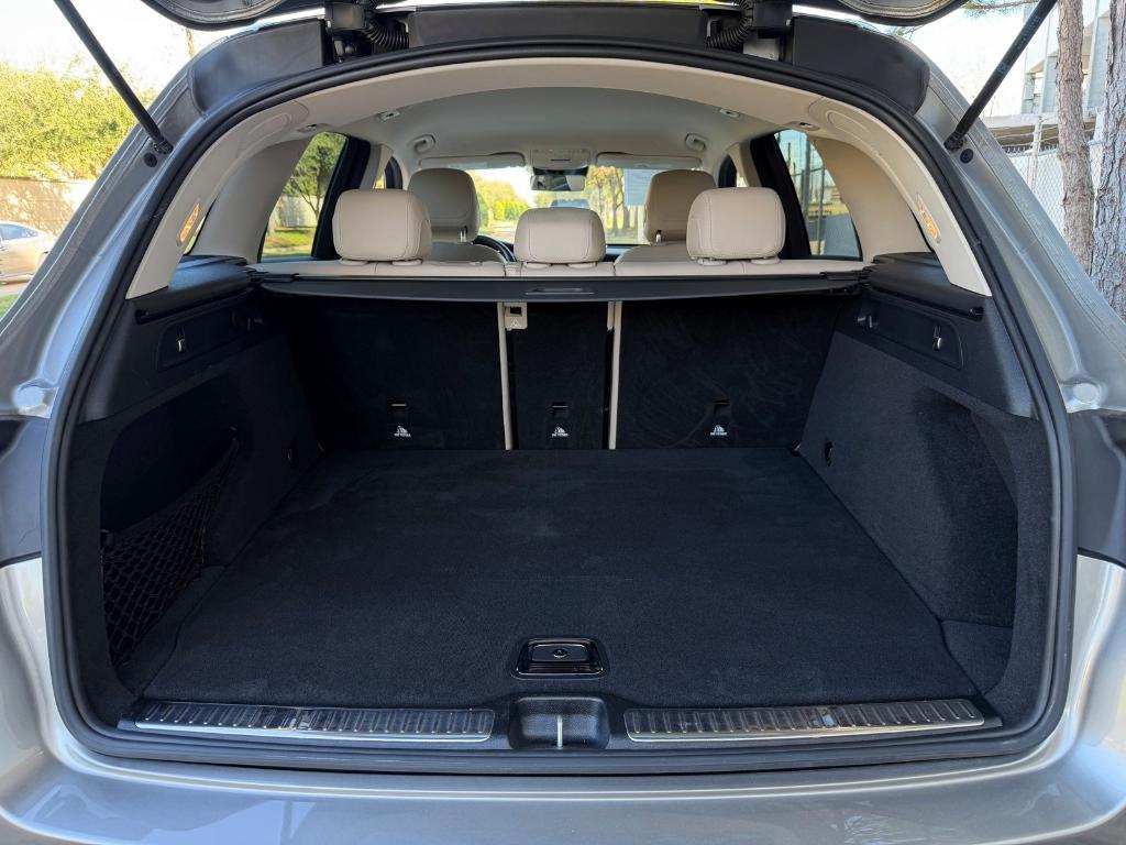 used 2022 Mercedes-Benz GLC 300 car, priced at $34,880