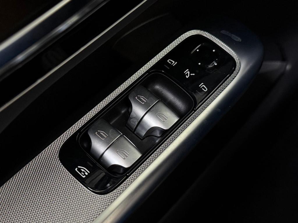 new 2026 Mercedes-Benz GLC 300 car, priced at $61,735