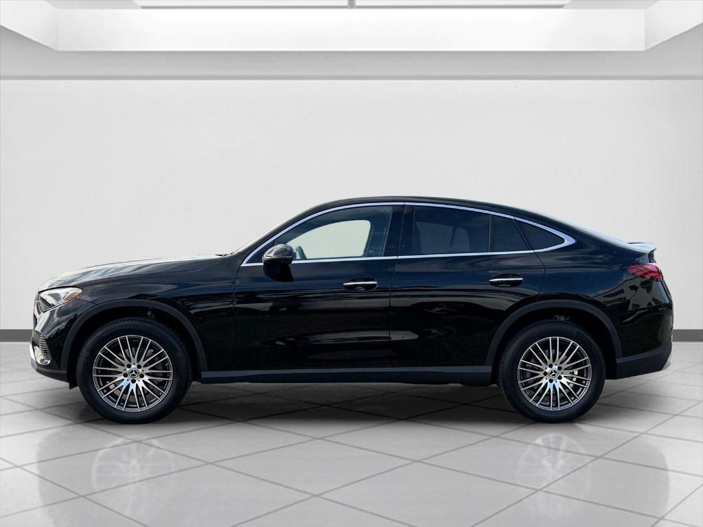 new 2026 Mercedes-Benz GLC 300 car, priced at $61,735