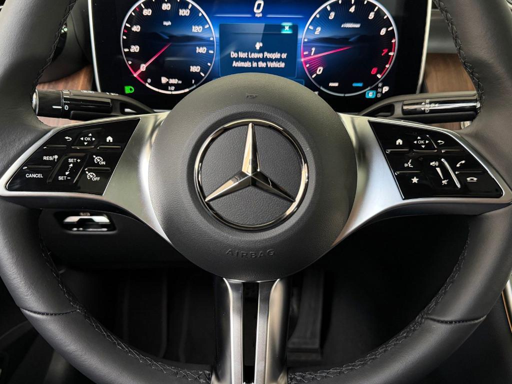 new 2026 Mercedes-Benz GLC 300 car, priced at $61,735