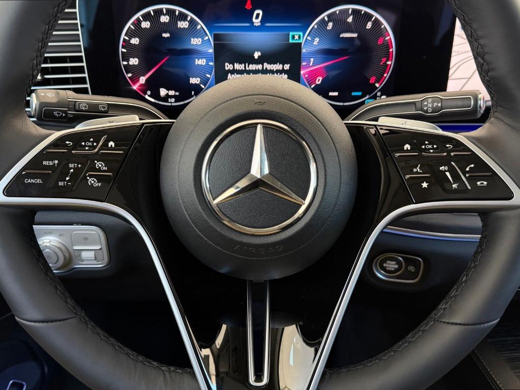 new 2026 Mercedes-Benz GLE 450 car, priced at $81,495