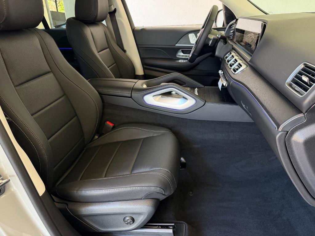 new 2026 Mercedes-Benz GLE 450 car, priced at $81,495