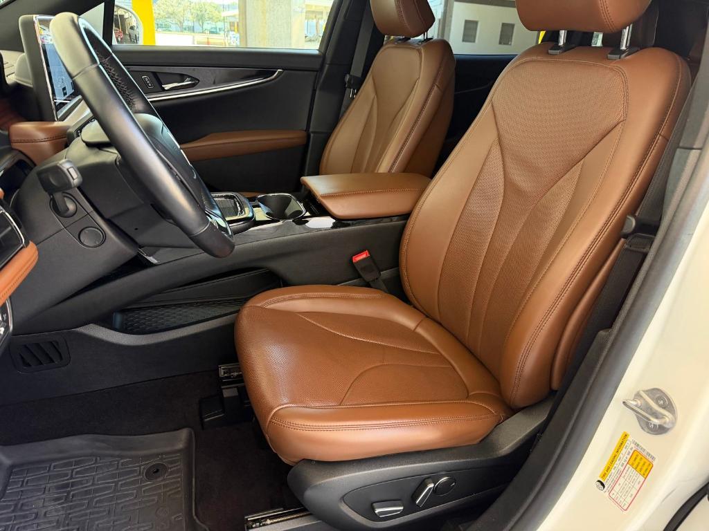 used 2021 Lincoln Nautilus car, priced at $27,440