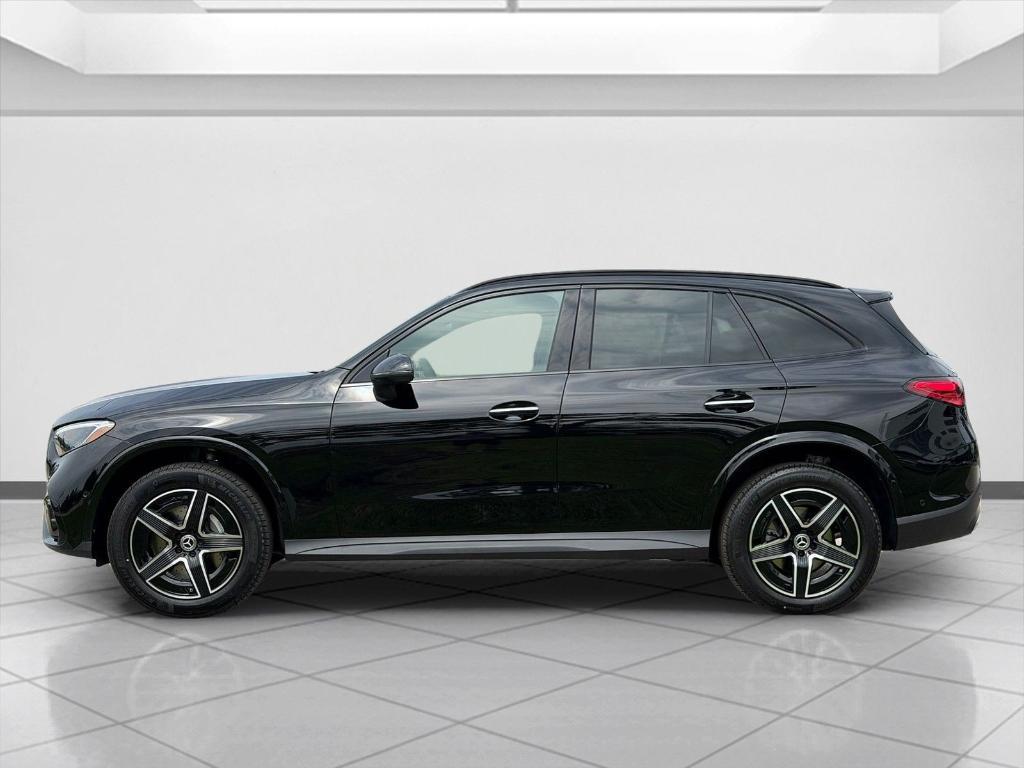 new 2026 Mercedes-Benz GLC 300 car, priced at $59,200