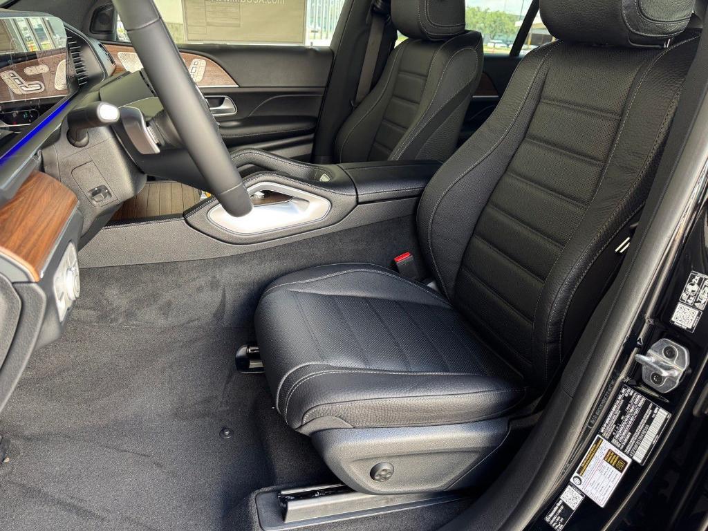 new 2026 Mercedes-Benz GLE 580 car, priced at $95,090