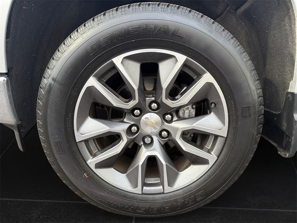 used 2022 Chevrolet Silverado 1500 car, priced at $31,598