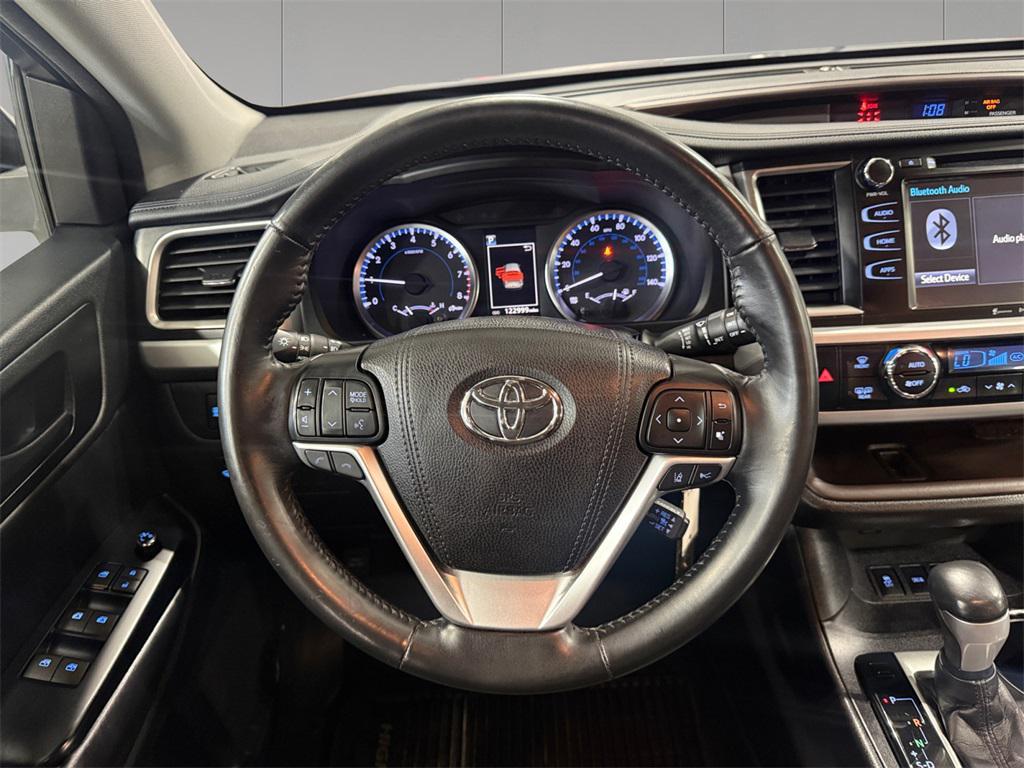 used 2017 Toyota Highlander car, priced at $18,958