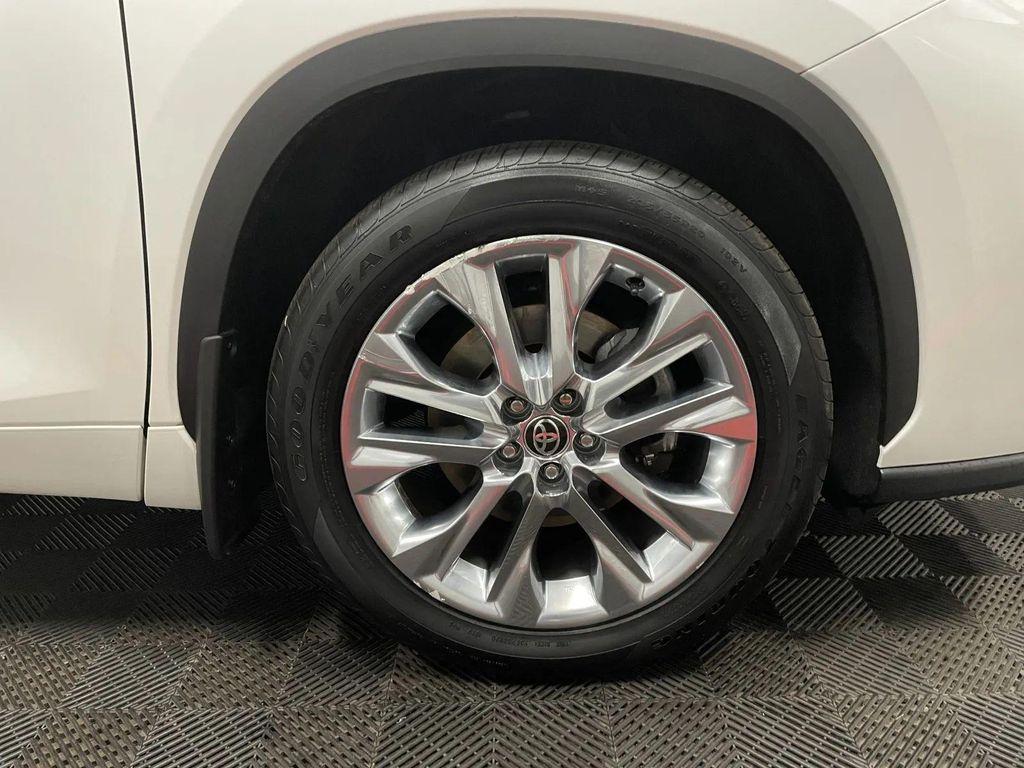 used 2020 Toyota Highlander car, priced at $24,698