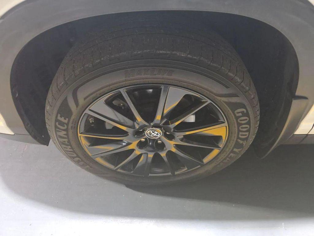 used 2019 Toyota Highlander car, priced at $22,212