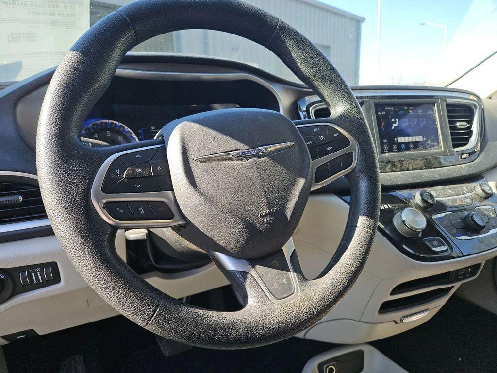 used 2019 Chrysler Pacifica car, priced at $18,888