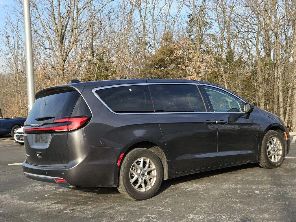 used 2023 Chrysler Pacifica car, priced at $24,061