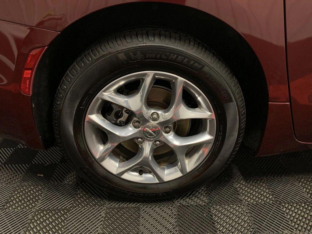 used 2019 Chrysler Pacifica car, priced at $19,215