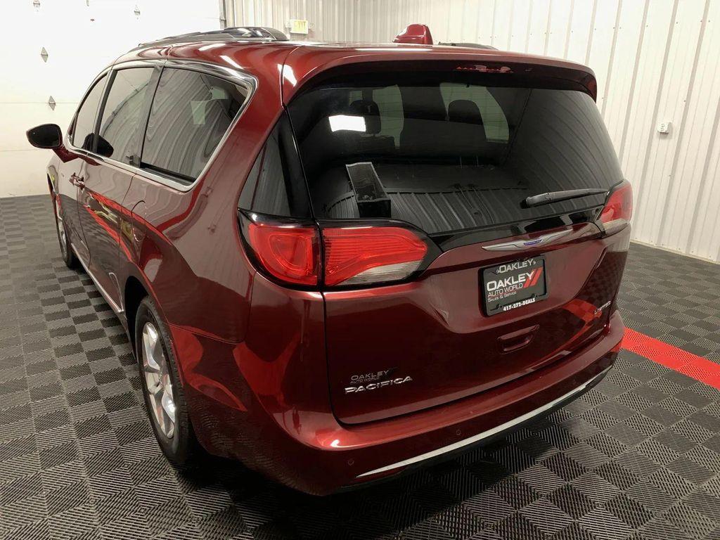 used 2019 Chrysler Pacifica car, priced at $19,215